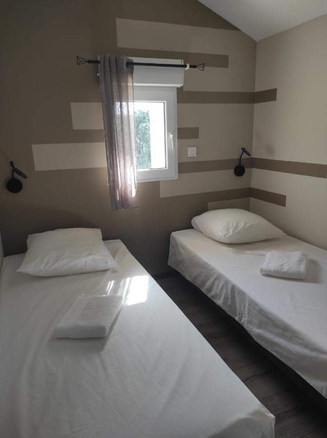 Apparts'Hotel La Ferme Du Gros Noyer Malaucène Εξωτερικό φωτογραφία