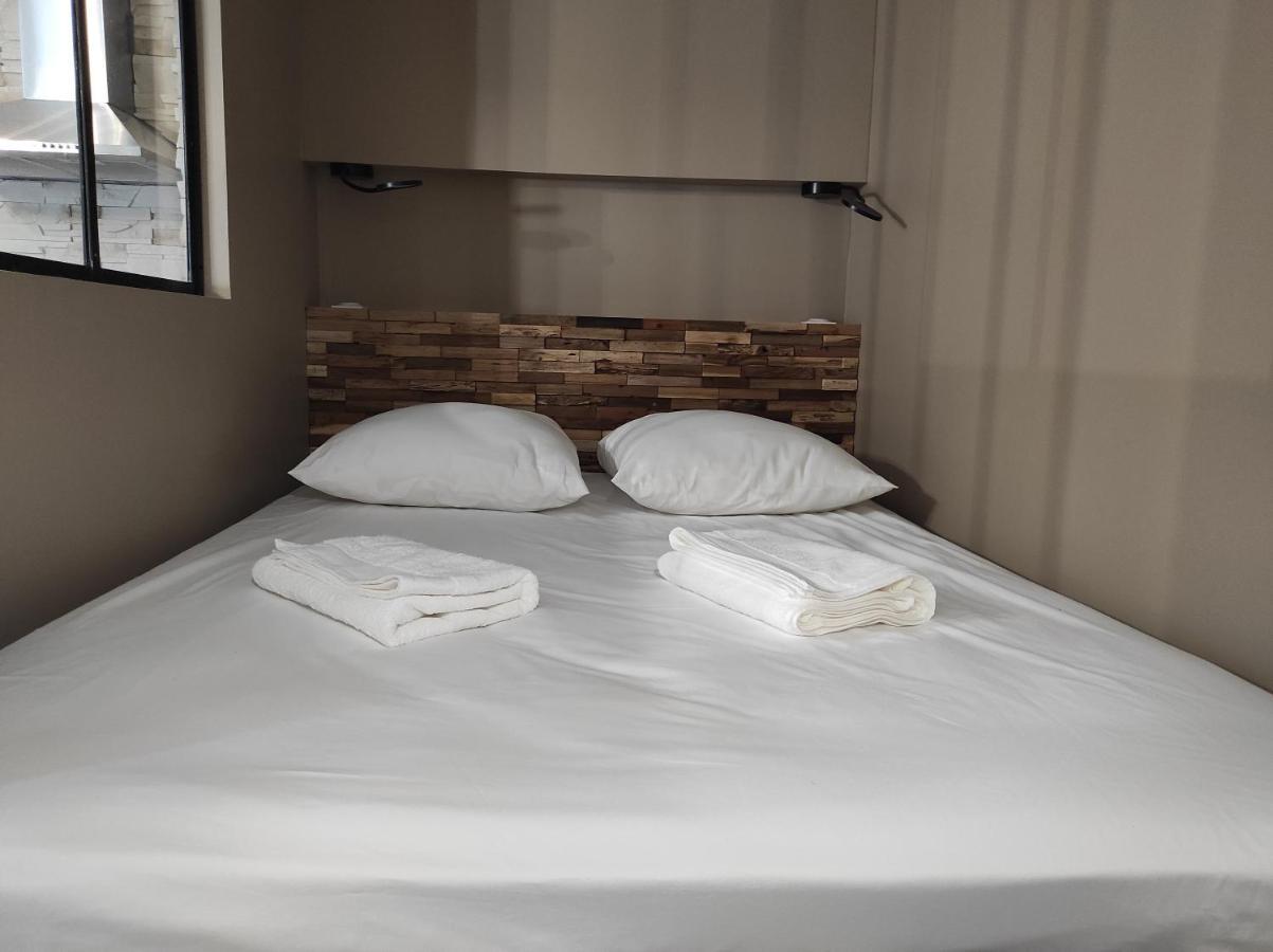 Apparts'Hotel La Ferme Du Gros Noyer Malaucène Εξωτερικό φωτογραφία